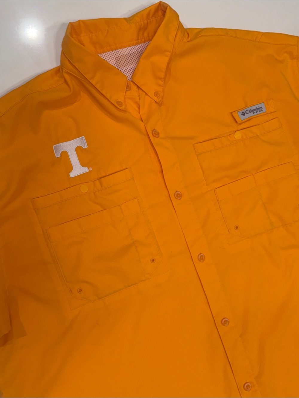 Columbia Men's Orange Short-Sleeve Outdoor Button-Down Shirt - Tennessee T Logo